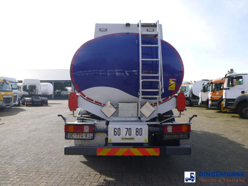 Mercedes-Benz Axor 1823 4x2 fuel tank 14.2 m3 / 4 comp - Camión cisterna: foto 5 Mercedes-Benz Axor 1823 4x2 fuel tank 14.2 m3 / 4 comp - Camión cisterna: foto 5