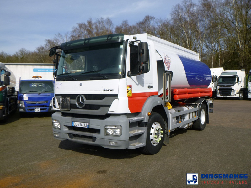 Mercedes-Benz Axor 1823 4x2 fuel tank 14.2 m3 / 4 comp - Camión cisterna: foto 1 Mercedes-Benz Axor 1823 4x2 fuel tank 14.2 m3 / 4 comp - Camión cisterna: foto 1