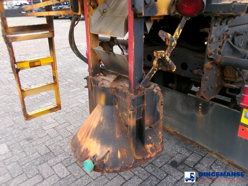 Mercedes-Benz Axor 1824 4x4 RHD salt spreader / gritter - Máquina quitanieve: foto 5 Mercedes-Benz Axor 1824 4x4 RHD salt spreader / gritter - Máquina quitanieve: foto 5