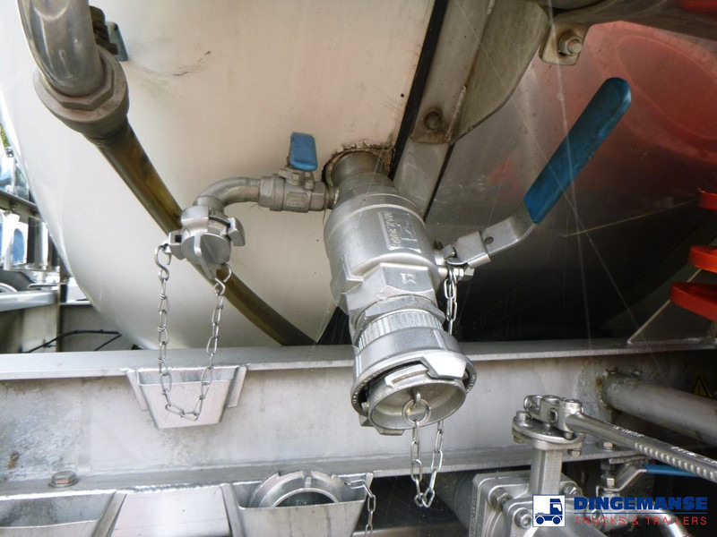 Semirremolque cisterna Parcisa Chemical tank inox L4BH 37.5 / 1 comp: foto 10 Semirremolque cisterna Parcisa Chemical tank inox L4BH 37.5 / 1 comp: foto 10