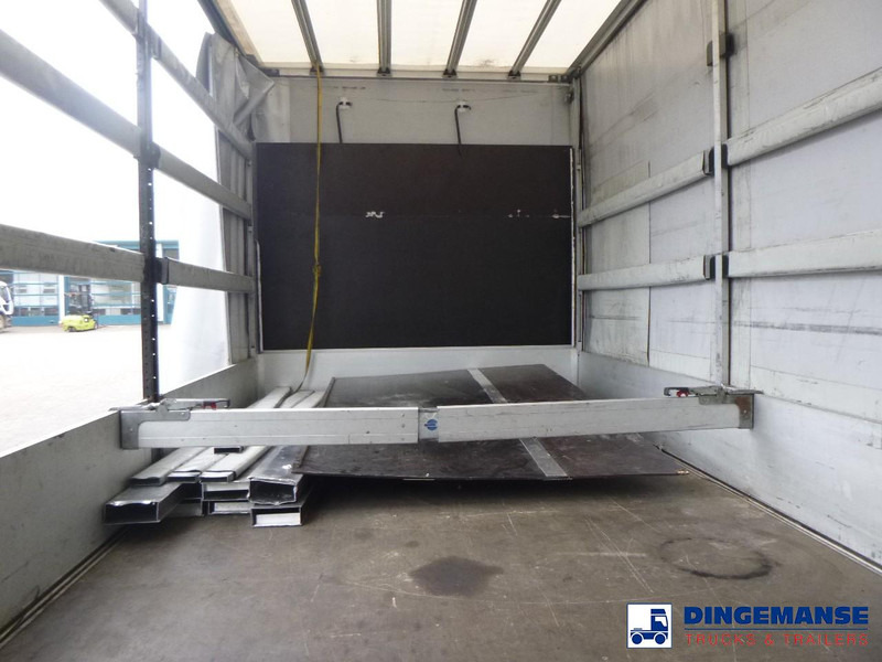 Furgoneta caja cerrada Renault Master 170 dci 4x2 curtain side van: foto 6