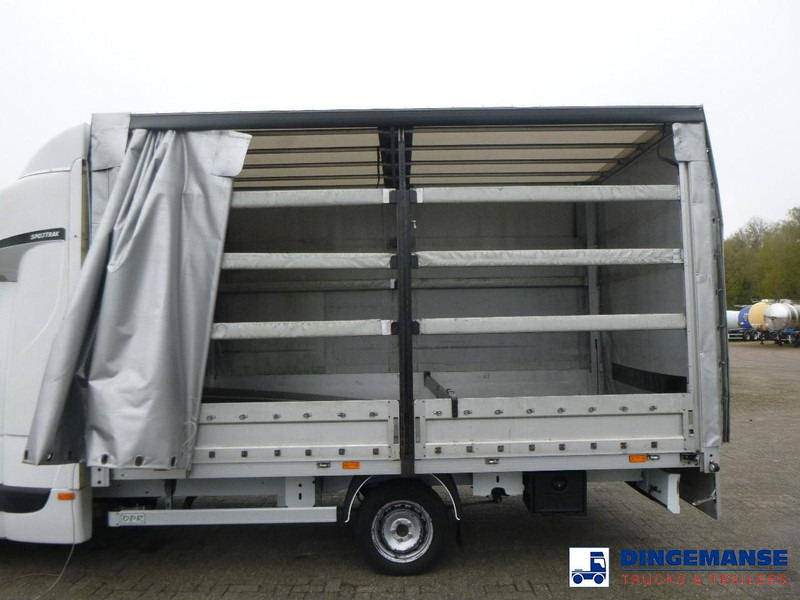 Renault Master 170 dci 4x2 curtain side van - Furgoneta caja cerrada: foto 5 Renault Master 170 dci 4x2 curtain side van - Furgoneta caja cerrada: foto 5
