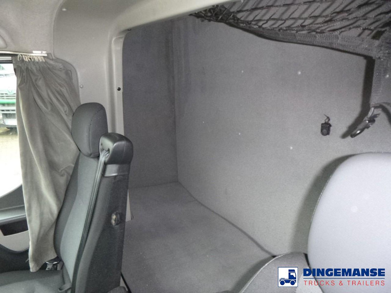 Furgoneta caja cerrada Renault Master 170 dci 4x2 curtain side van: foto 12