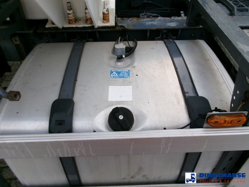 Camión cisterna Scania P320 6X2 RHD Argon gas tank 13.2 m3: foto 11