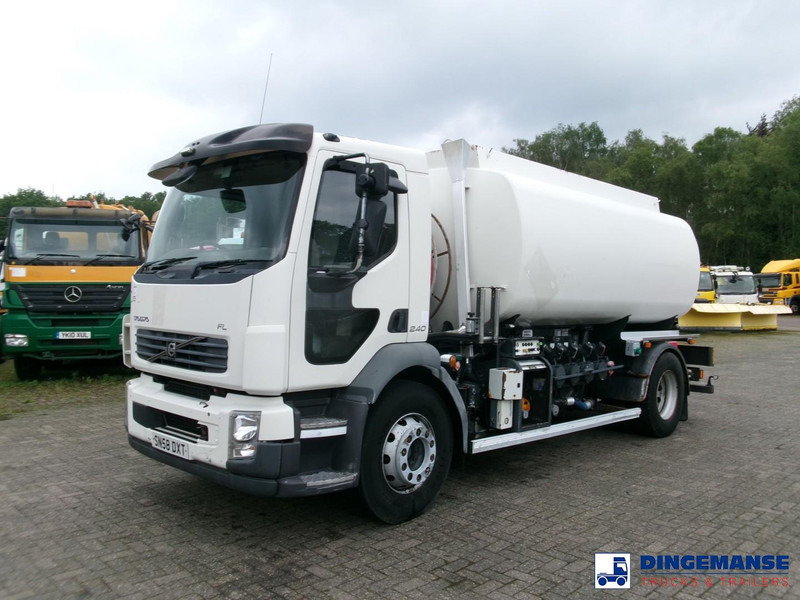Volvo FL 240 4x2 RHD fuel tank 13 m3 / 4 comp - Camión cisterna: foto 1 Volvo FL 240 4x2 RHD fuel tank 13 m3 / 4 comp - Camión cisterna: foto 1