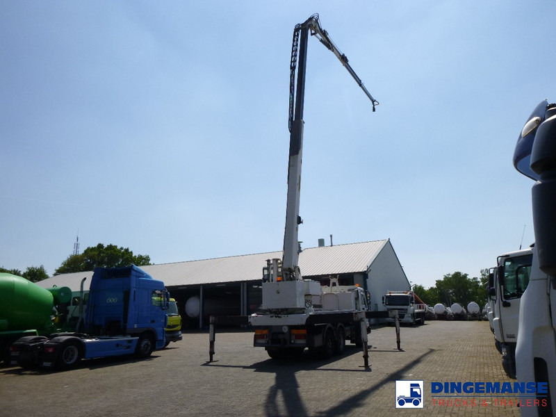 Camión grúa Volvo FL10 6x4 + Palfinger PK680TK: foto 9
