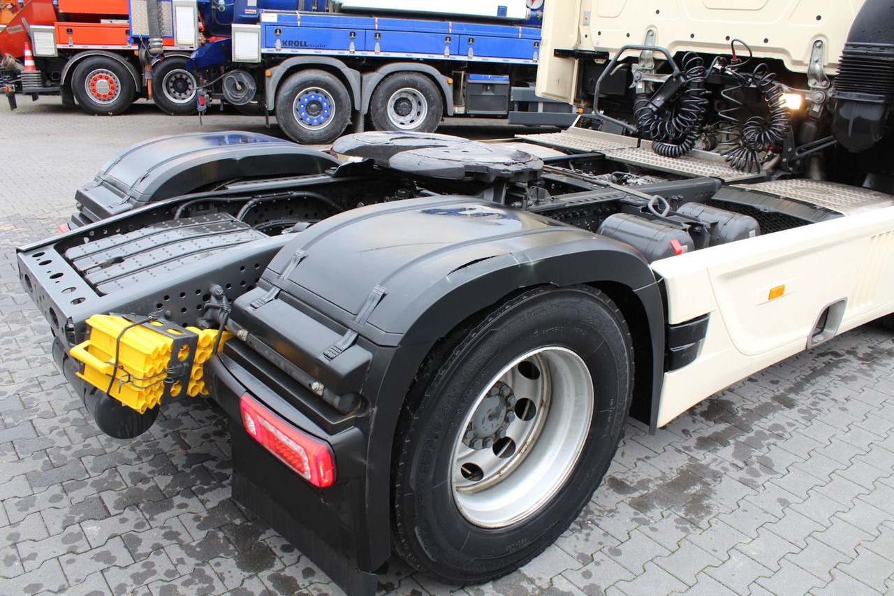 Mercedes-Benz Actros 1848 LS 4x2 BigSpace (MP5) Vollverspoiler - Cabeza tractora: foto 5 Mercedes-Benz Actros 1848 LS 4x2 BigSpace (MP5) Vollverspoiler - Cabeza tractora: foto 5