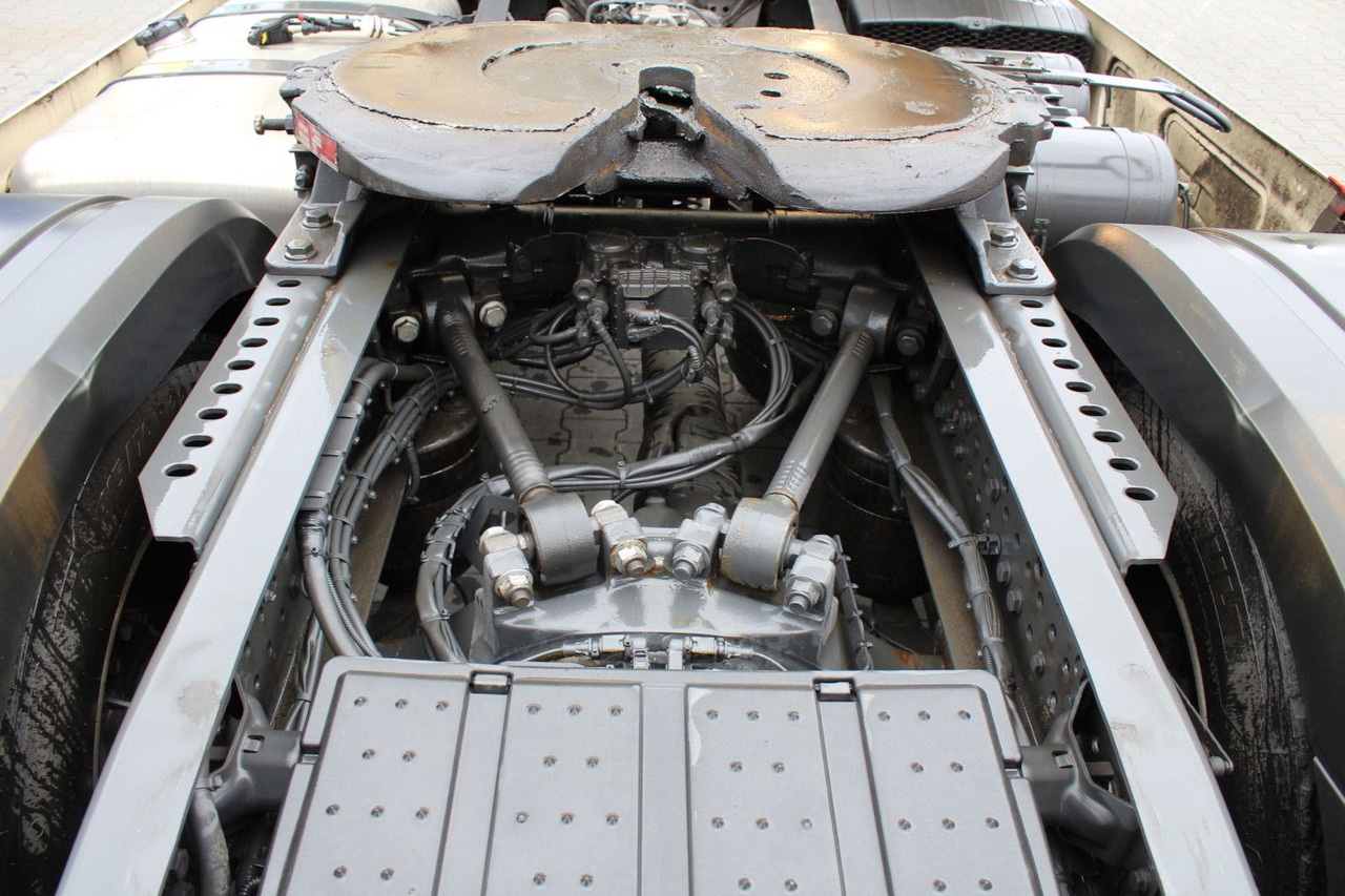 Cabeza tractora Mercedes-Benz Actros 1848 LS 4x2 BigSpace (MP5) Vollverspoiler: foto 8
