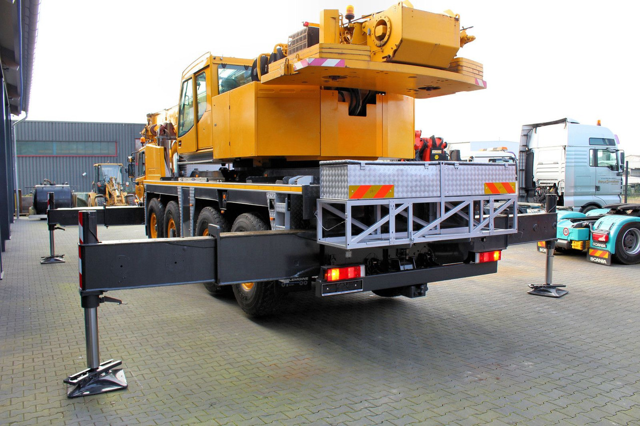 Camión grúa Faun Tadano FAUN ATF 90 G-4 8x6 Autokran + 20 tonnen: foto 12 Camión grúa Faun Tadano FAUN ATF 90 G-4 8x6 Autokran + 20 tonnen: foto 12