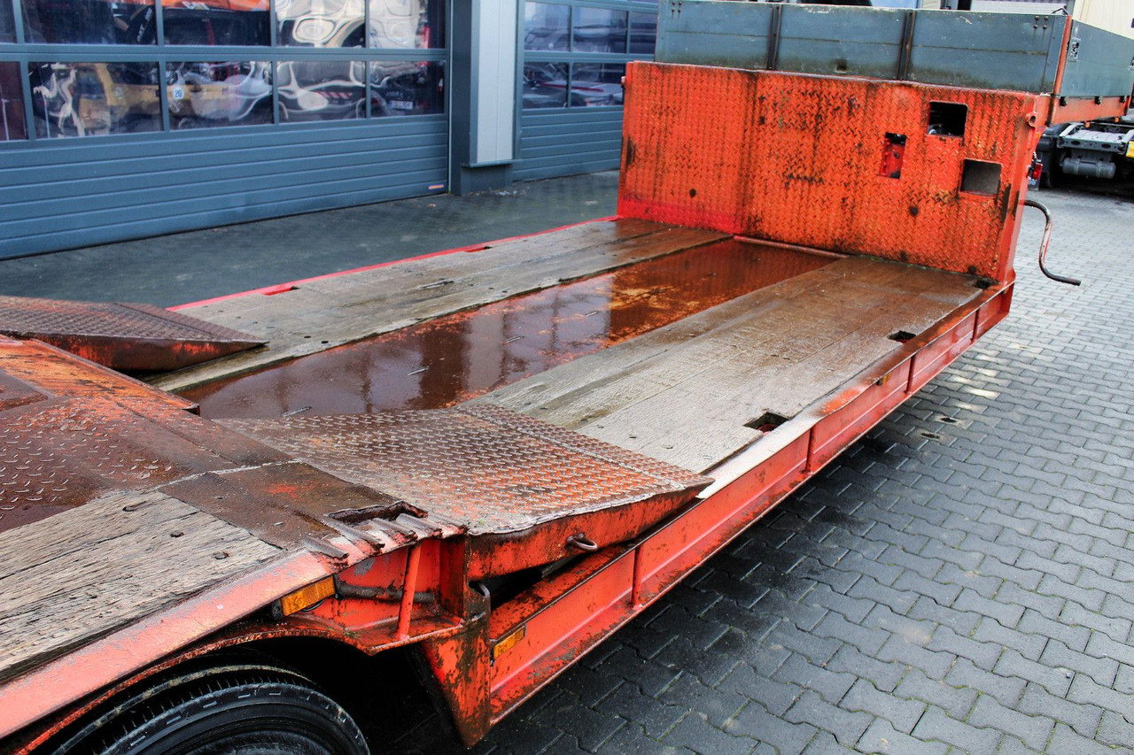 Langendorf 3-Achs SATBUE30-37 Tiefbett Tieflader+Rampen+TÜV - Semirremolque góndola rebajadas: foto 5 Langendorf 3-Achs SATBUE30-37 Tiefbett Tieflader+Rampen+TÜV - Semirremolque góndola rebajadas: foto 5