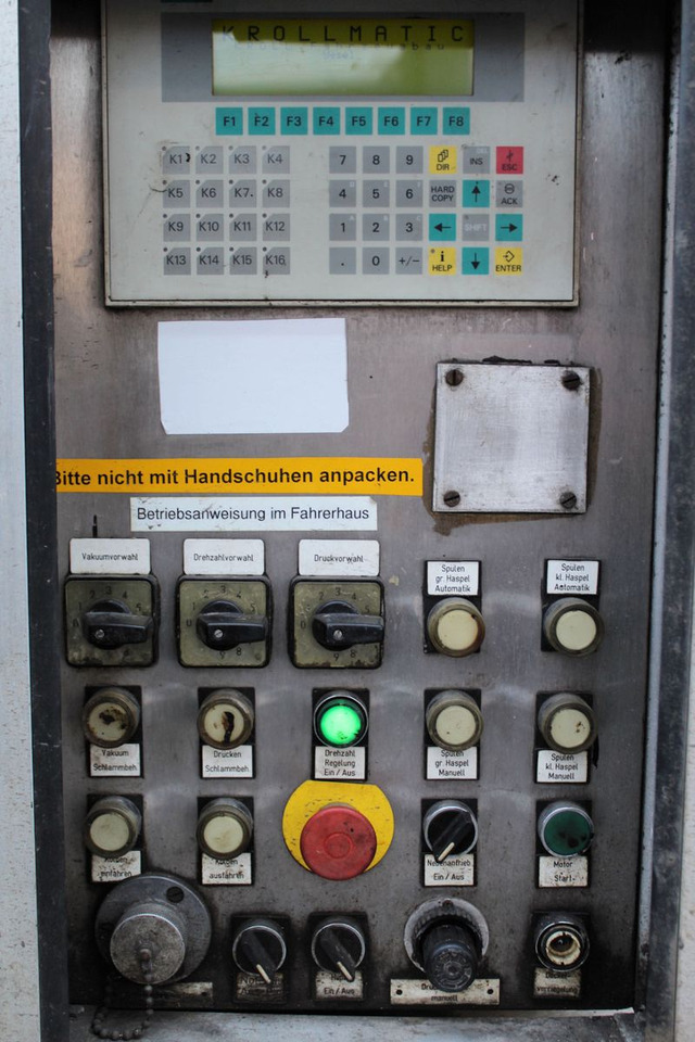 Limpieza de alcantarillado Mercedes-Benz Actros 3335 6x4 Kroll 13m³ HD-Kombi ADR/GGVS V2A: foto 13 Limpieza de alcantarillado Mercedes-Benz Actros 3335 6x4 Kroll 13m³ HD-Kombi ADR/GGVS V2A: foto 13