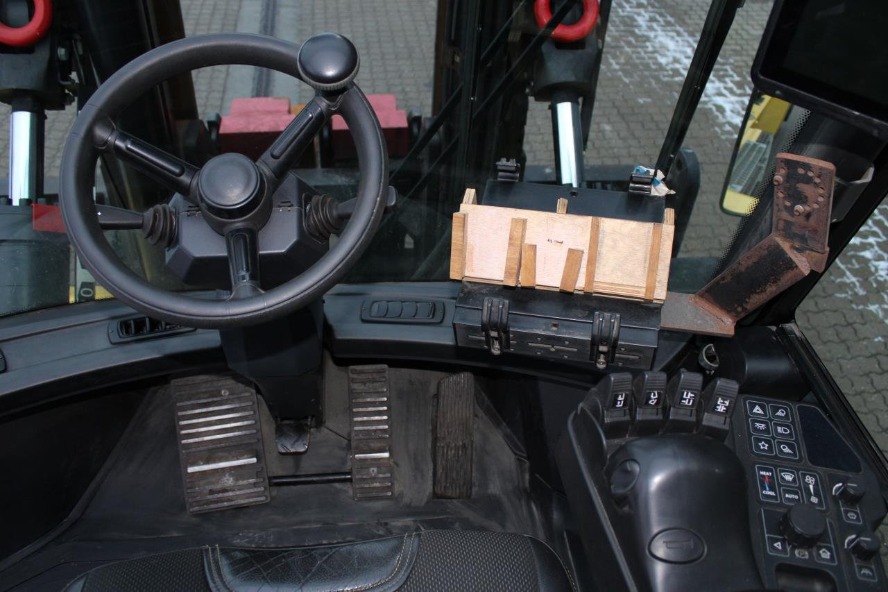 Hyster H16.00XD-12 - Carretilla elevadora diésel: foto 4 Hyster H16.00XD-12 - Carretilla elevadora diésel: foto 4
