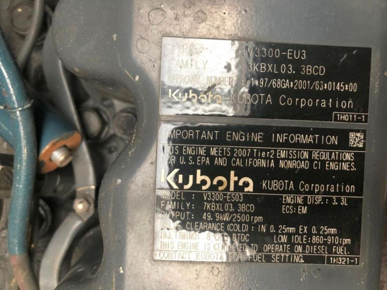 Kubota V3300-EU3 - Motor: foto 3 Kubota V3300-EU3 - Motor: foto 3