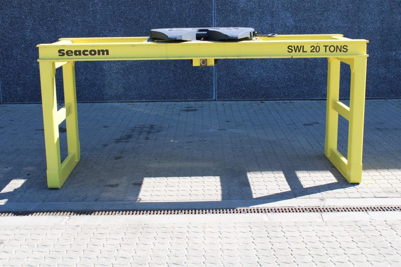 Seacom TRESTLE 20T - Equipo portuario: foto 1 Seacom TRESTLE 20T - Equipo portuario: foto 1