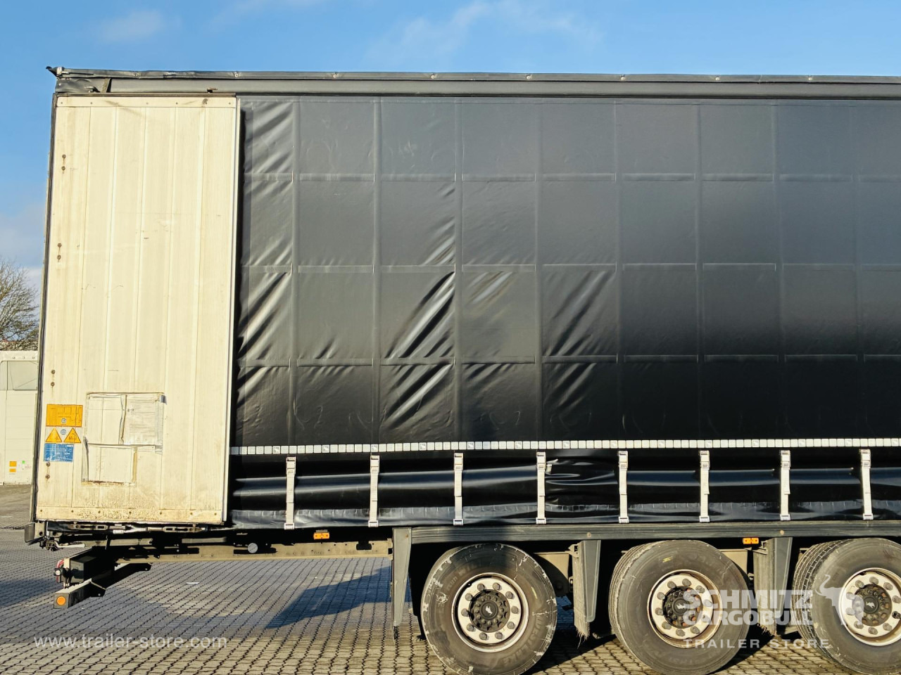 SCHMITZ Auflieger Curtainsider Mega - Semirremolque lona: foto 3 SCHMITZ Auflieger Curtainsider Mega - Semirremolque lona: foto 3