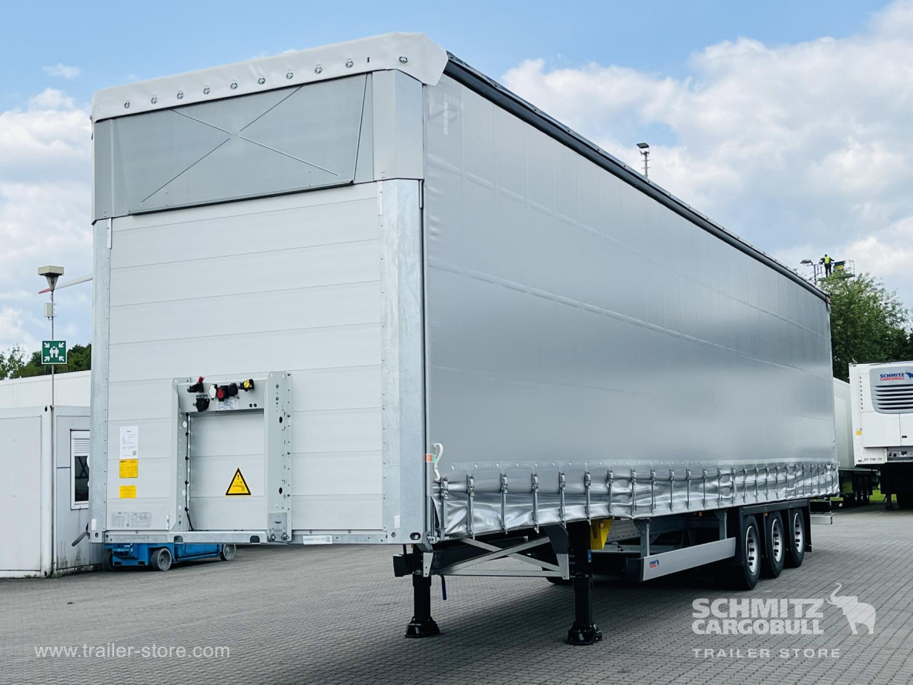 SCHMITZ Auflieger Curtainsider Mega - Semirremolque lona: foto 1 SCHMITZ Auflieger Curtainsider Mega - Semirremolque lona: foto 1