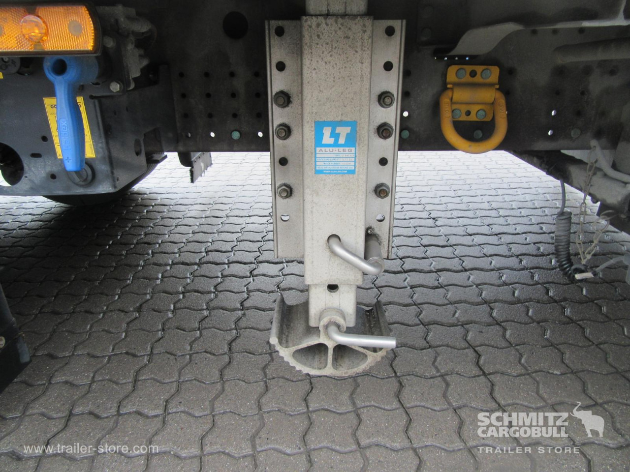 SCHMITZ Auflieger Curtainsider Mega - Semirremolque lona: foto 5 SCHMITZ Auflieger Curtainsider Mega - Semirremolque lona: foto 5