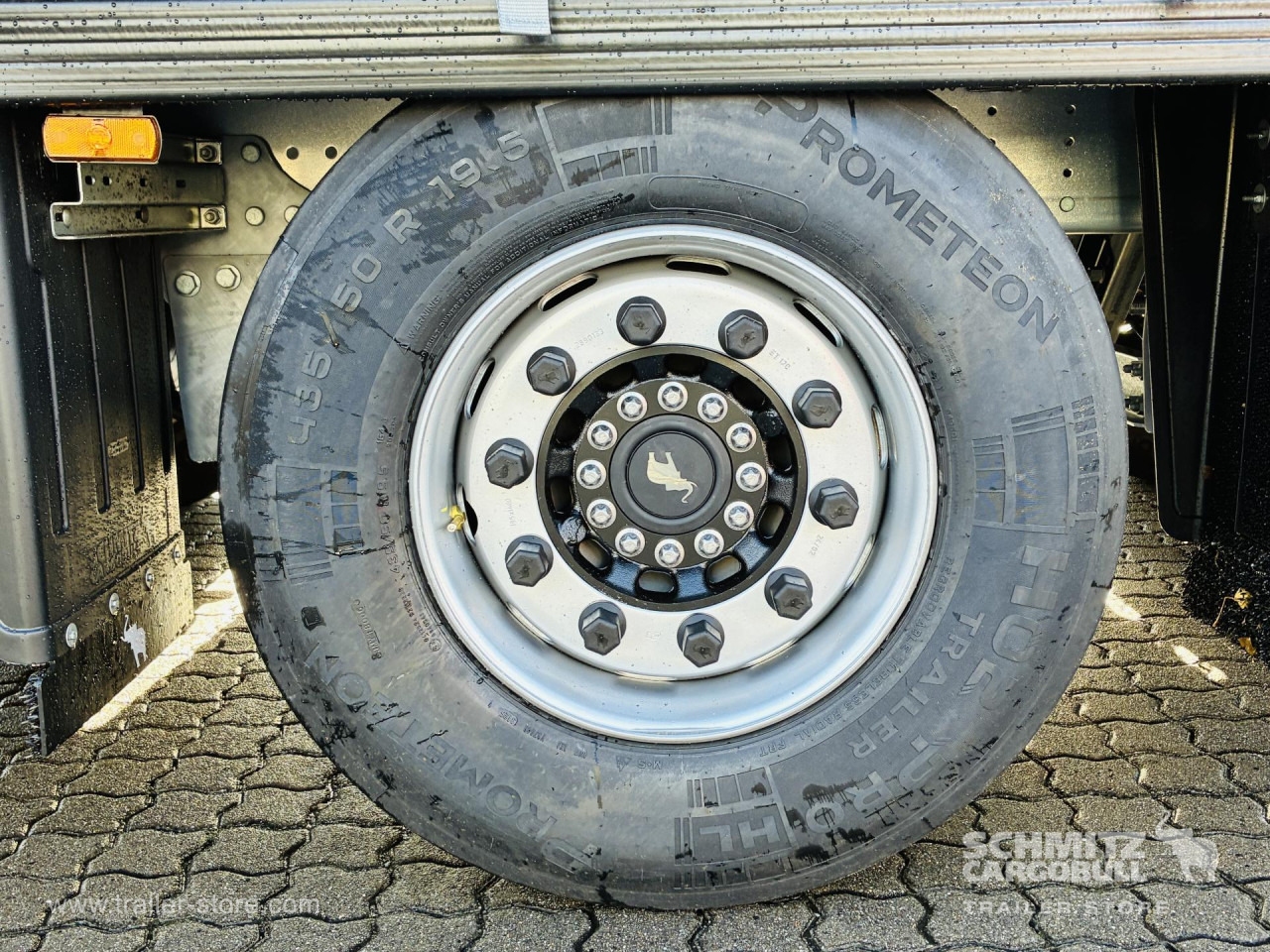 SCHMITZ Auflieger Curtainsider Mega - Semirremolque lona: foto 3 SCHMITZ Auflieger Curtainsider Mega - Semirremolque lona: foto 3