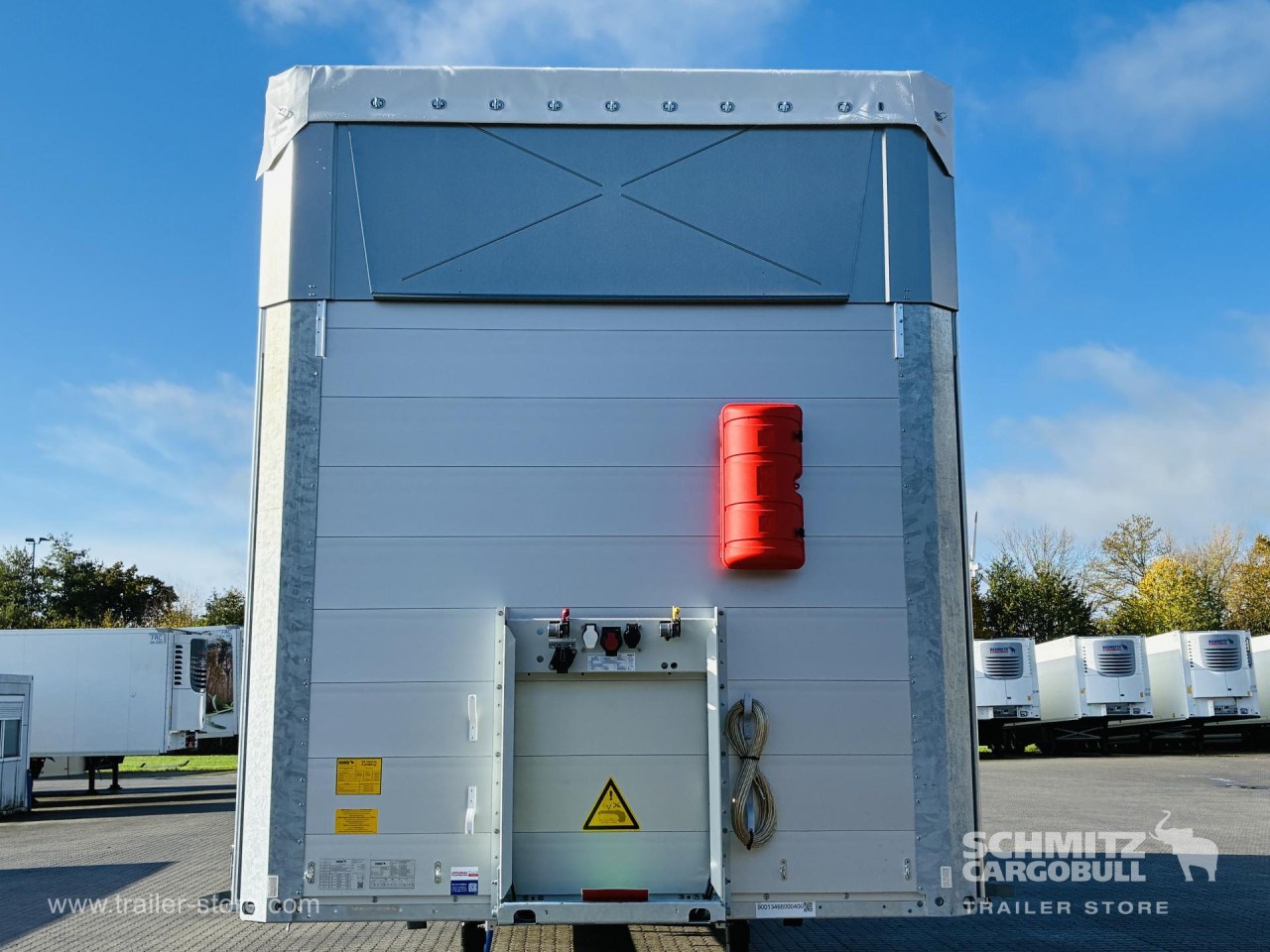 SCHMITZ Auflieger Curtainsider Mega - Semirremolque lona: foto 5 SCHMITZ Auflieger Curtainsider Mega - Semirremolque lona: foto 5