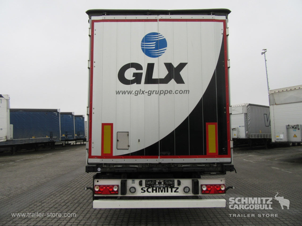 SCHMITZ Auflieger Curtainsider Standard - Semirremolque lona: foto 2 SCHMITZ Auflieger Curtainsider Standard - Semirremolque lona: foto 2