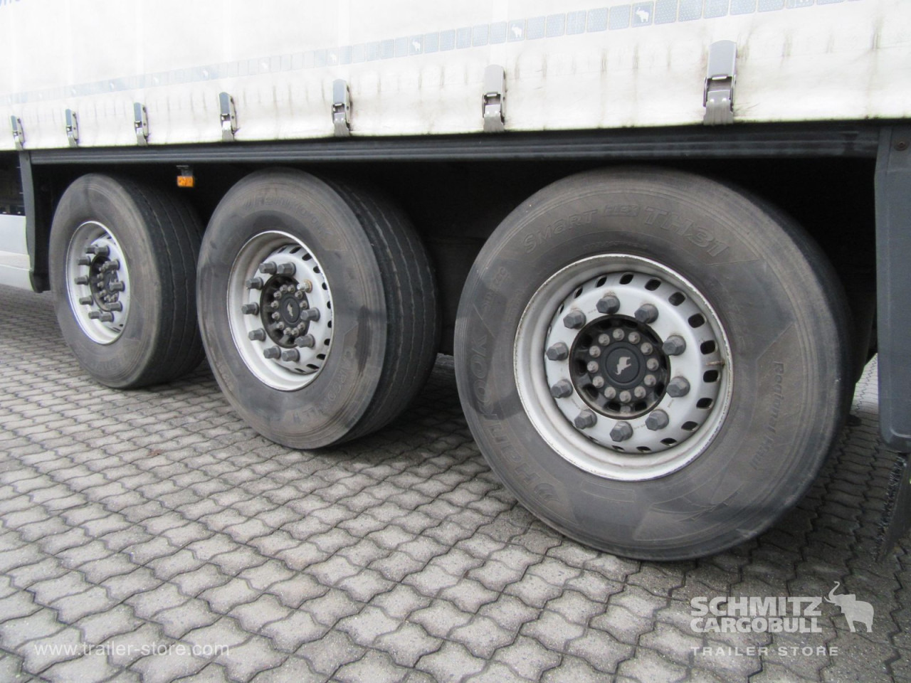 SCHMITZ Auflieger Curtainsider Standard - Semirremolque lona: foto 5 SCHMITZ Auflieger Curtainsider Standard - Semirremolque lona: foto 5