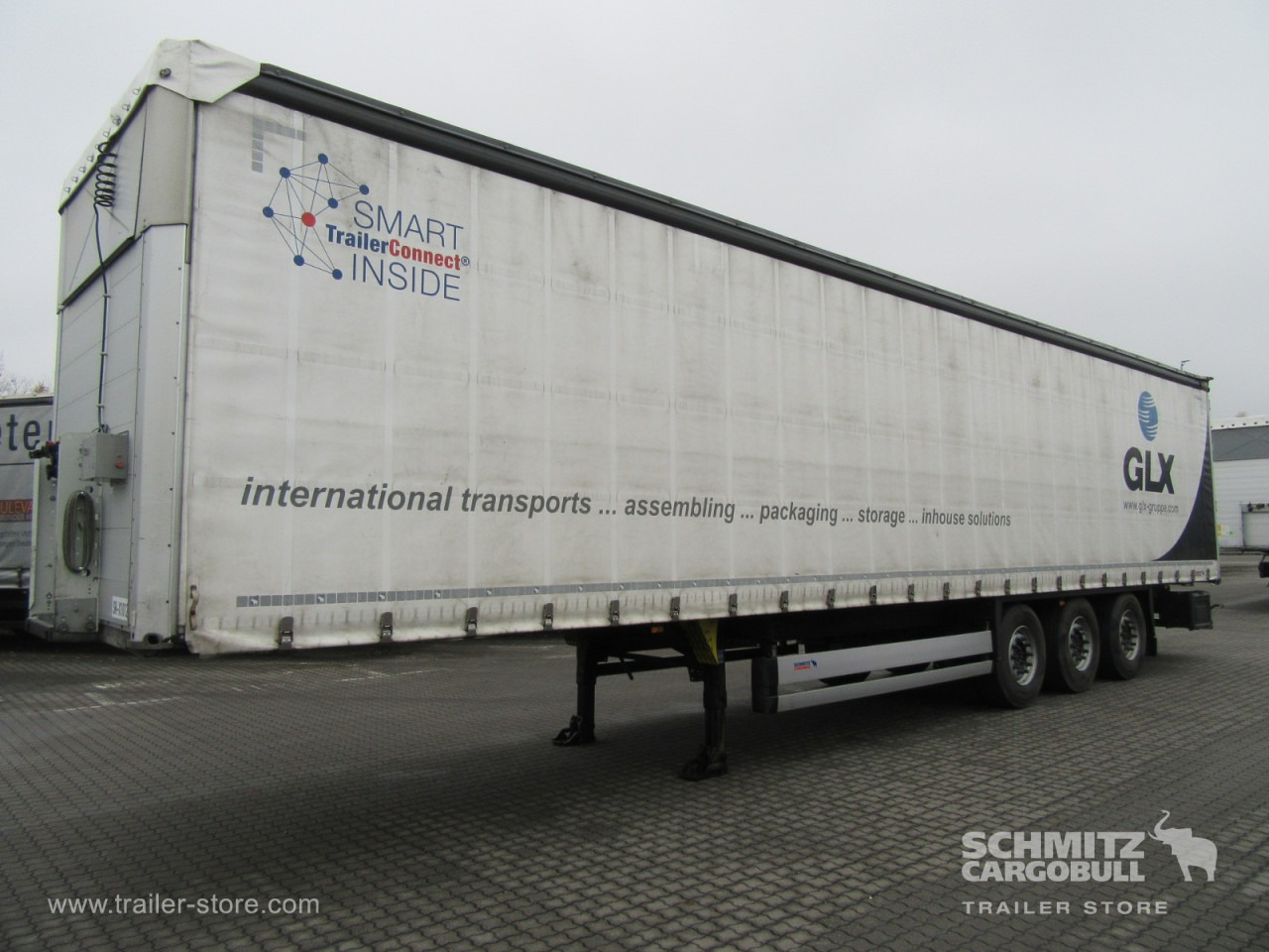 SCHMITZ Auflieger Curtainsider Standard - Semirremolque lona: foto 1 SCHMITZ Auflieger Curtainsider Standard - Semirremolque lona: foto 1