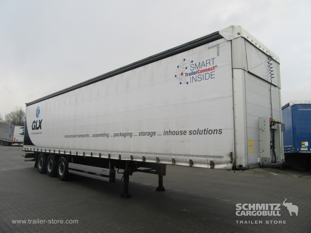 SCHMITZ Auflieger Curtainsider Standard - Semirremolque lona: foto 1 SCHMITZ Auflieger Curtainsider Standard - Semirremolque lona: foto 1