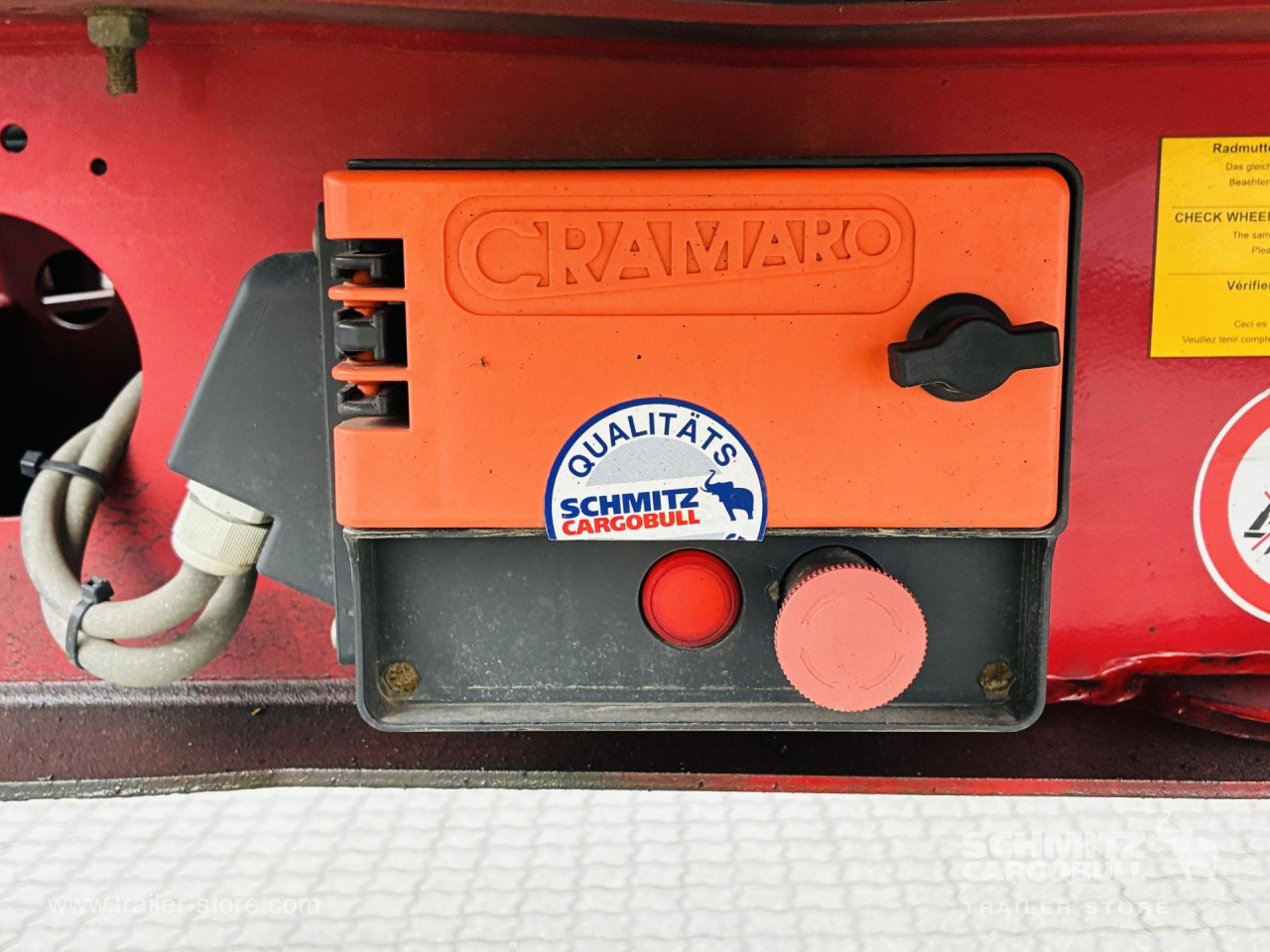 SCHMITZ Auflieger Kipper Alukastenmulde Insulated - Semirremolque volquete: foto 4 SCHMITZ Auflieger Kipper Alukastenmulde Insulated - Semirremolque volquete: foto 4