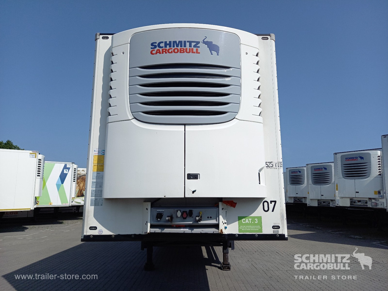 SCHMITZ Auflieger Tiefkühler Standard - Semirremolque isotérmico: foto 3 SCHMITZ Auflieger Tiefkühler Standard - Semirremolque isotérmico: foto 3