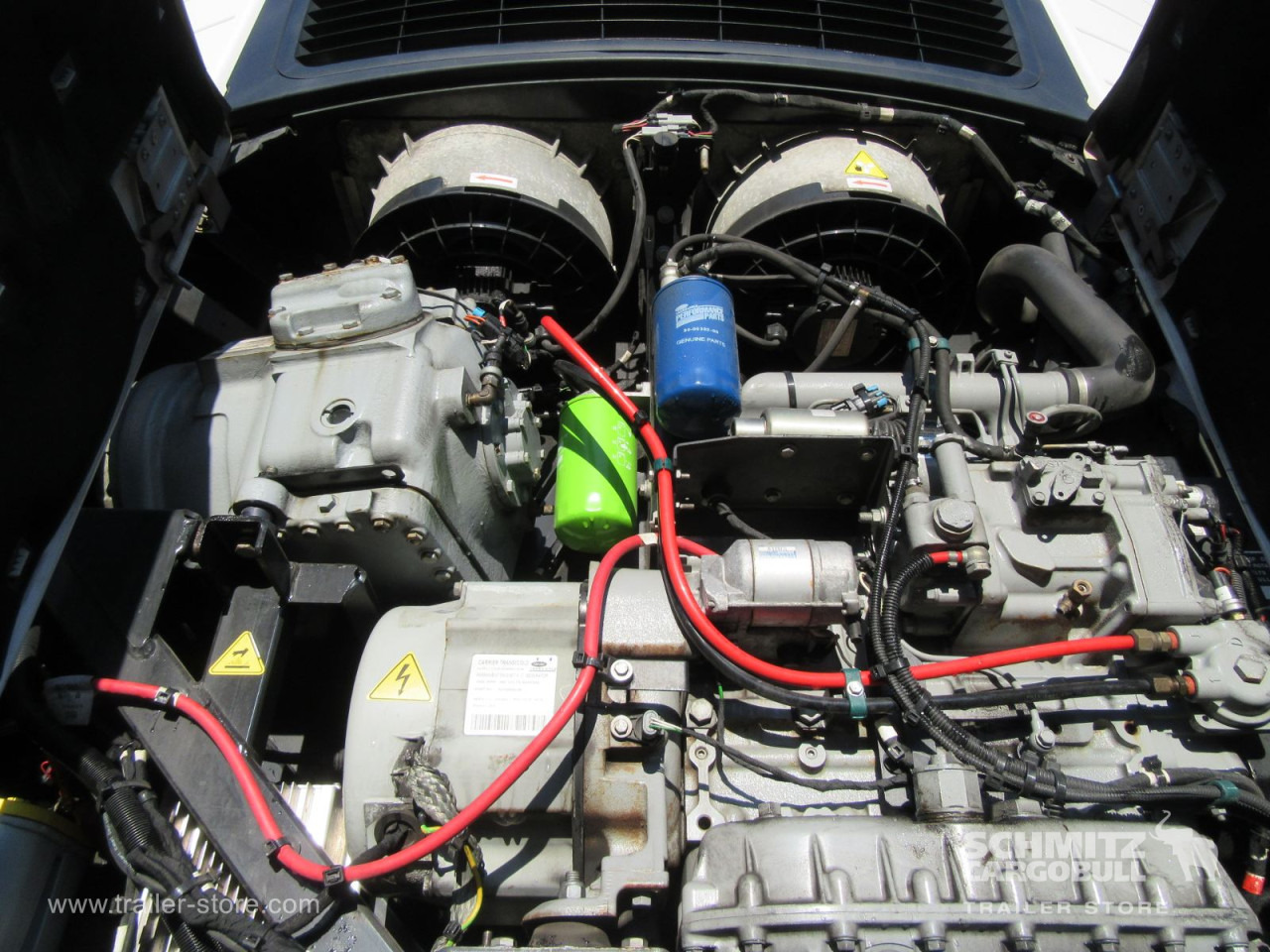 SCHMITZ Auflieger Tiefkühler Standard - Semirremolque isotérmico: foto 2 SCHMITZ Auflieger Tiefkühler Standard - Semirremolque isotérmico: foto 2