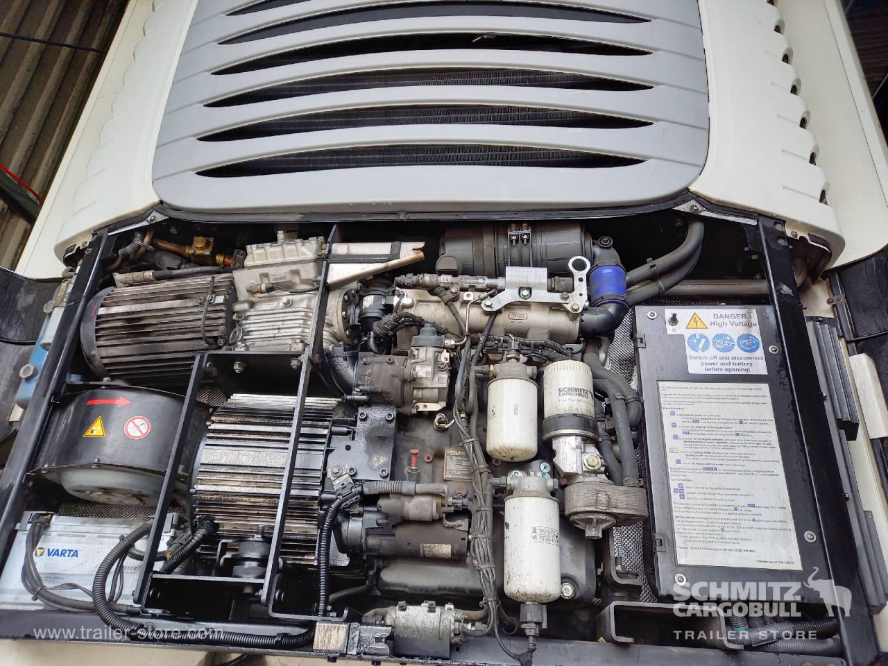 SCHMITZ Auflieger Tiefkühler Standard - Semirremolque isotérmico: foto 3 SCHMITZ Auflieger Tiefkühler Standard - Semirremolque isotérmico: foto 3