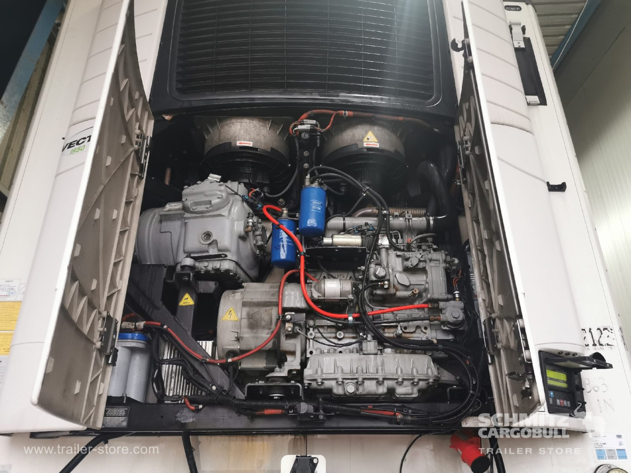 SCHMITZ Auflieger Tiefkühler Standard Double deck - Semirremolque isotérmico: foto 5 SCHMITZ Auflieger Tiefkühler Standard Double deck - Semirremolque isotérmico: foto 5