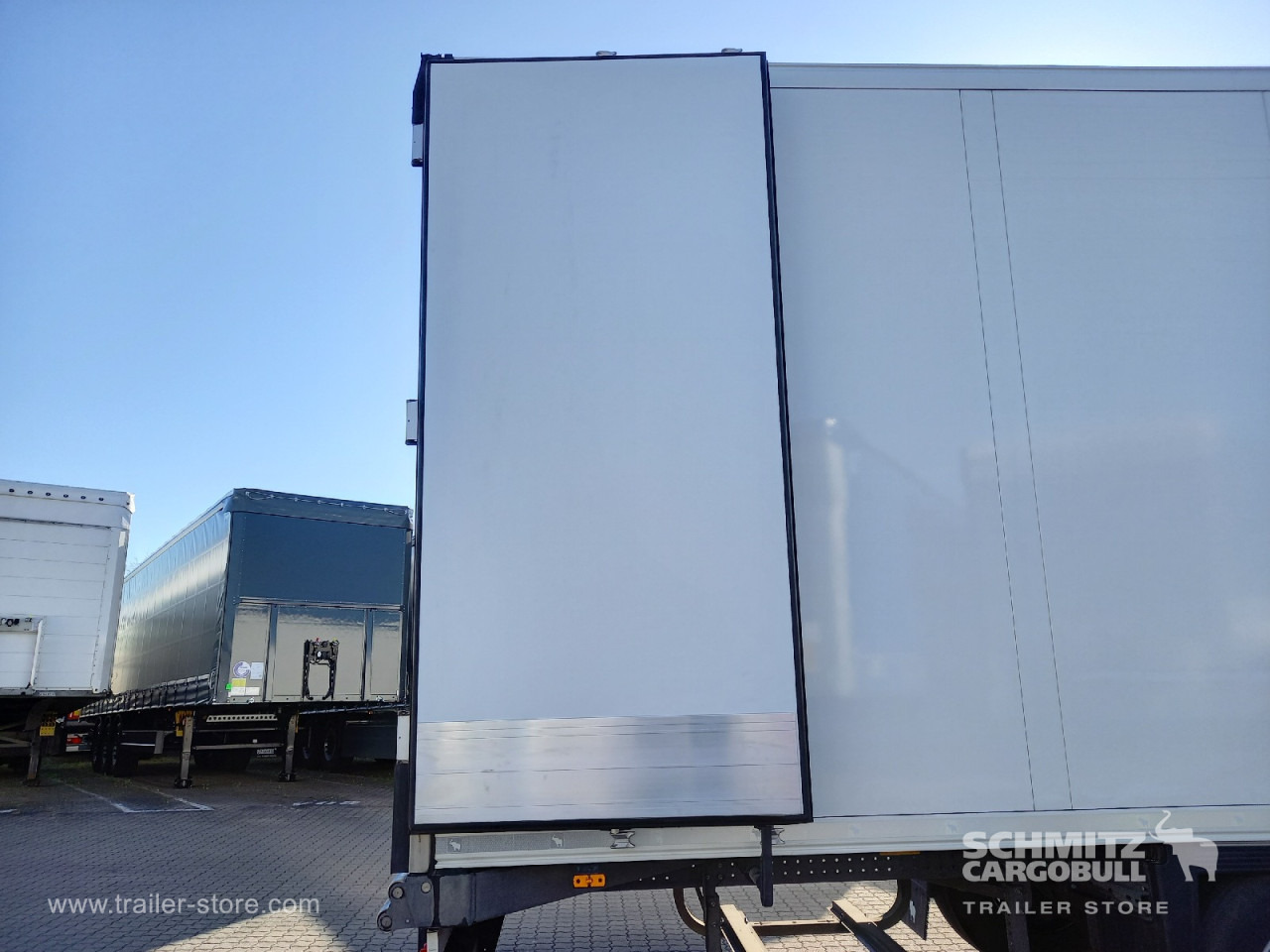 SCHMITZ Auflieger Tiefkühler Standard Double deck - Semirremolque isotérmico: foto 4 SCHMITZ Auflieger Tiefkühler Standard Double deck - Semirremolque isotérmico: foto 4