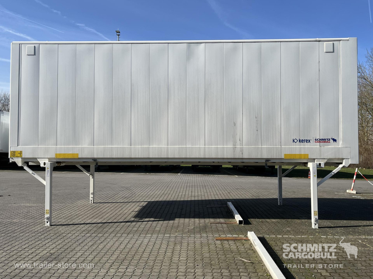SCHMITZ Wechselaufbau Trockenfrachtkoffer 7.45 Roller - Remolque caja cerrada: foto 3 SCHMITZ Wechselaufbau Trockenfrachtkoffer 7.45 Roller - Remolque caja cerrada: foto 3