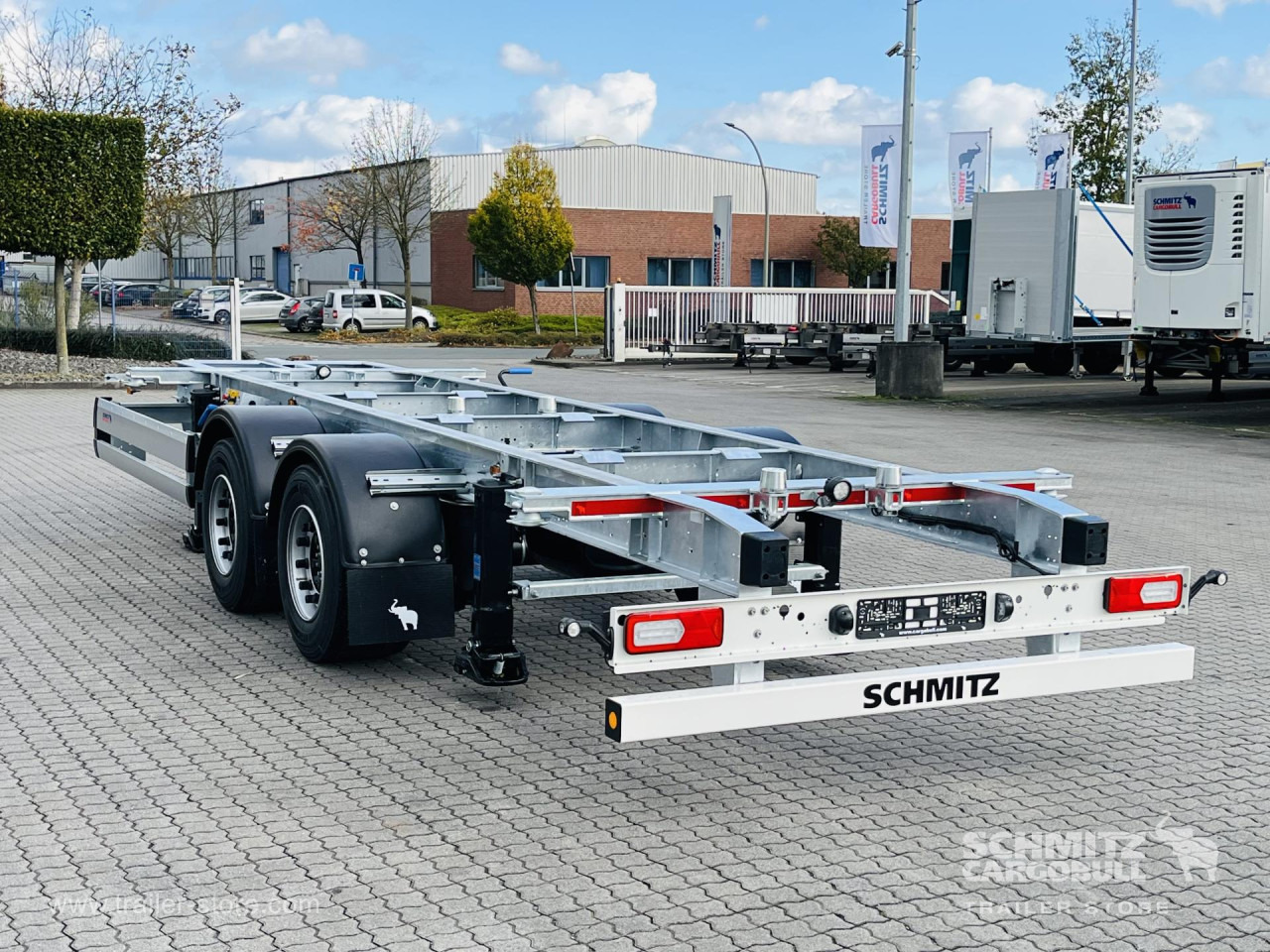 SCHMITZ Zentralachsanhänger Wechselfahrgestell - Remolque portacontenedore/ Intercambiable: foto 1 SCHMITZ Zentralachsanhänger Wechselfahrgestell - Remolque portacontenedore/ Intercambiable: foto 1