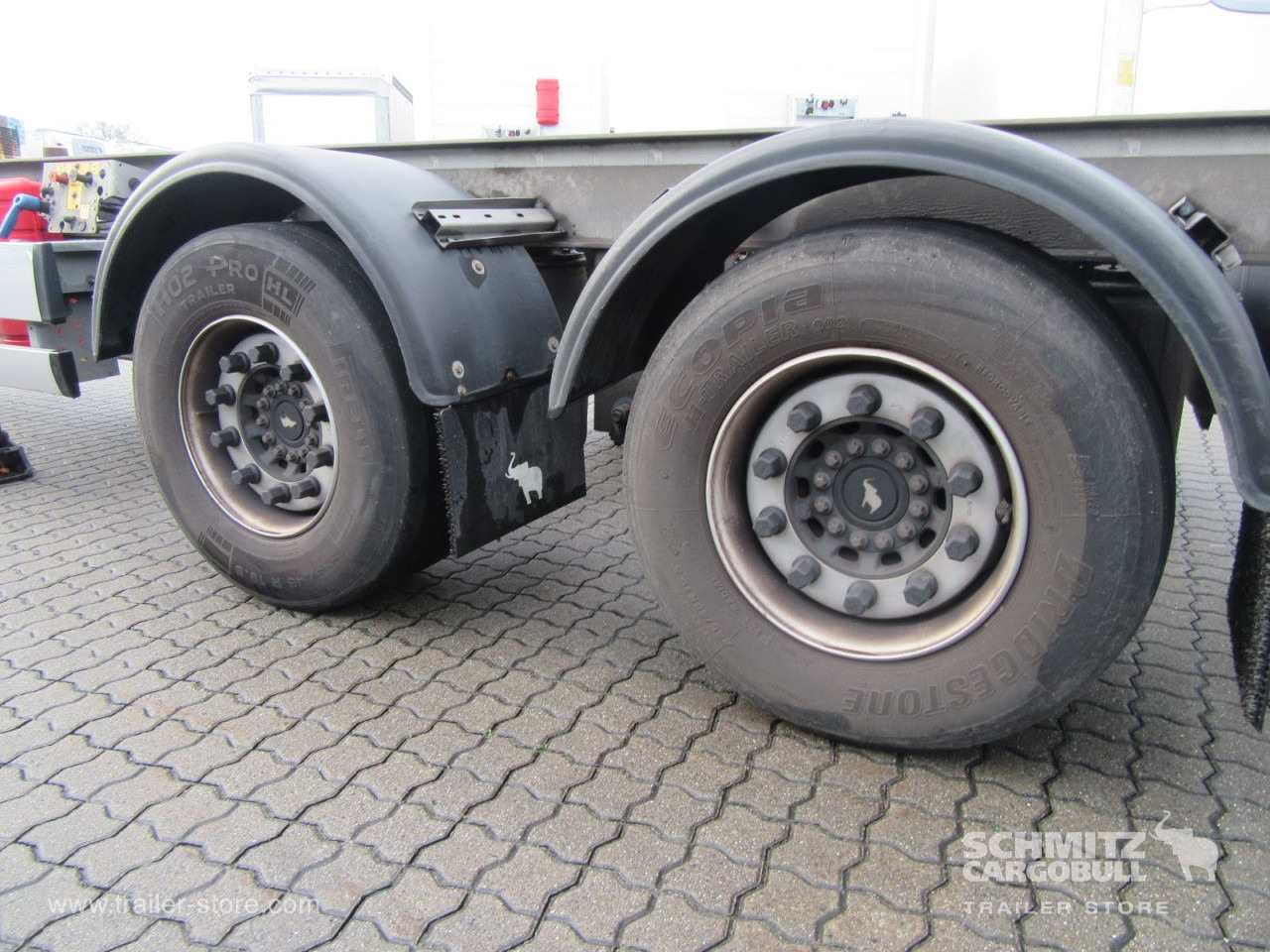 SCHMITZ Zentralachsanhänger Wechselfahrgestell - Remolque portacontenedore/ Intercambiable: foto 3 SCHMITZ Zentralachsanhänger Wechselfahrgestell - Remolque portacontenedore/ Intercambiable: foto 3