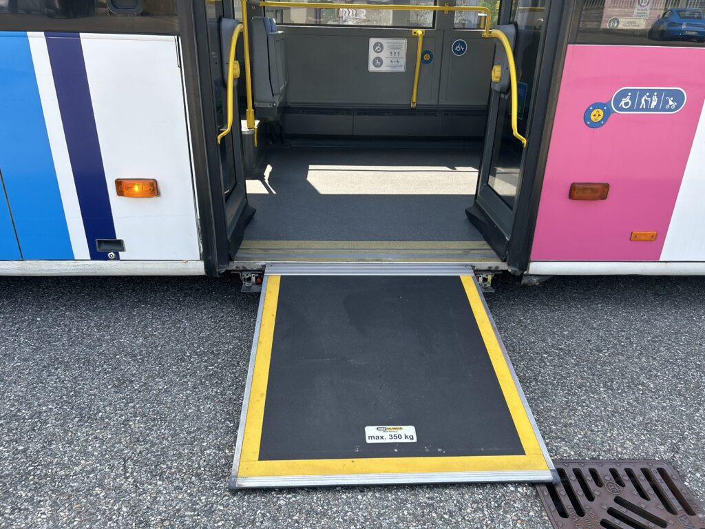 Autobús urbano N.1 MERCEDES BENZ CITARO O530 – Anno 2012: foto 10