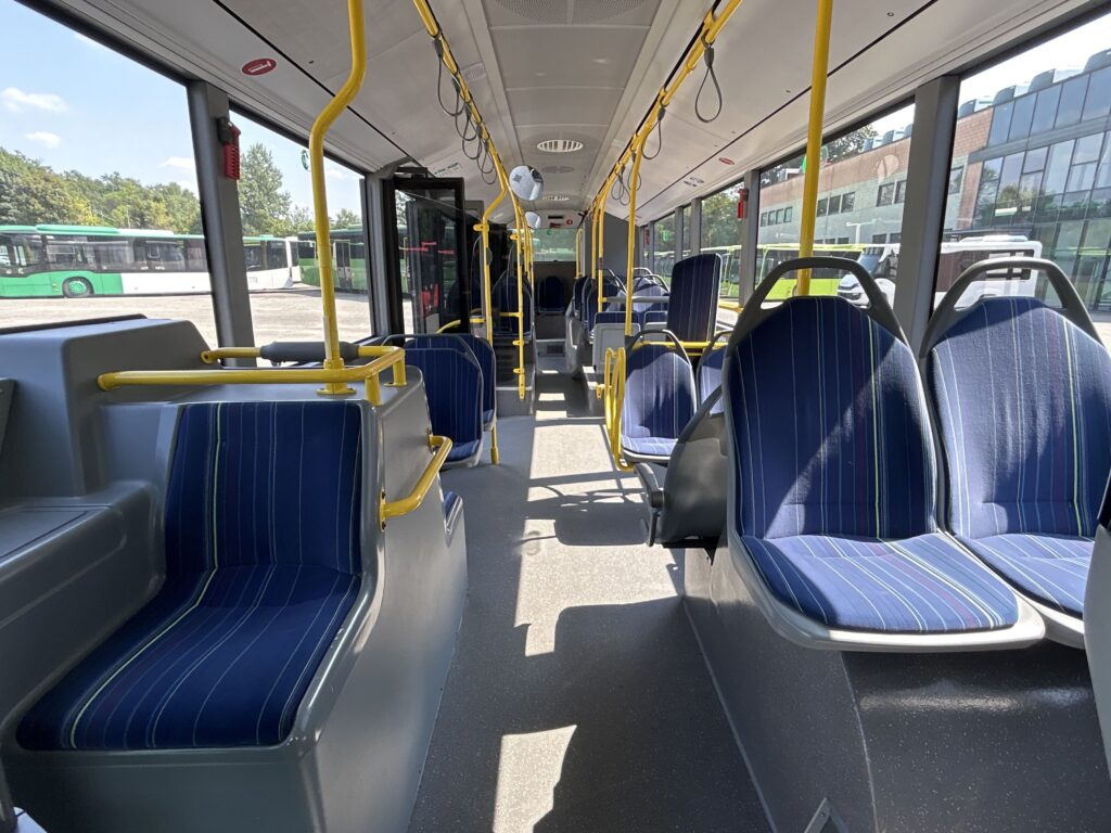 Autobús urbano N.1 MERCEDES BENZ CITARO O530 – Anno 2012: foto 9