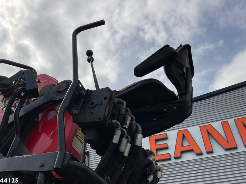 Cabeza tractora MAN TGS 33.480 6x6 Euro 6 Palfinger 27 Tonmeter boomkraan: foto 10 Cabeza tractora MAN TGS 33.480 6x6 Euro 6 Palfinger 27 Tonmeter boomkraan: foto 10