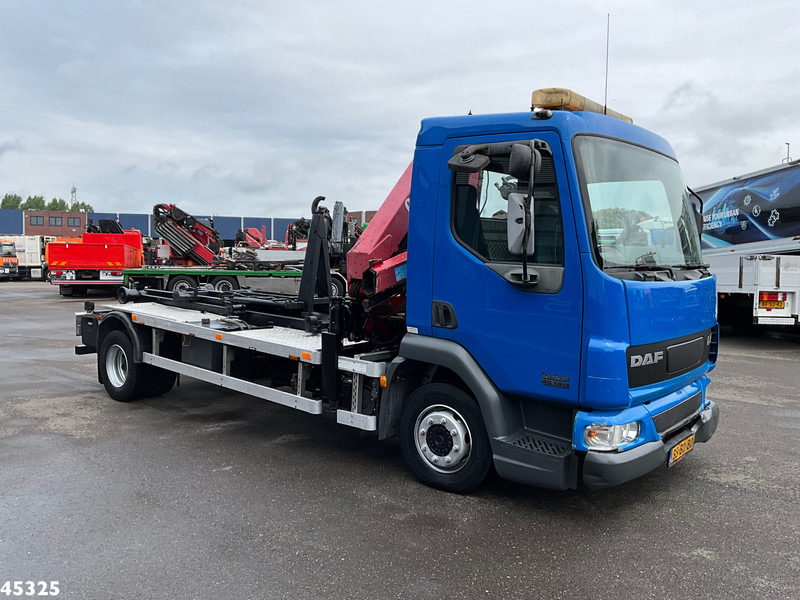DAF FA 45 LF 180 HMF 7 Tonmeter laadkraan - Camión multibasculante, Camión grúa: foto 3 DAF FA 45 LF 180 HMF 7 Tonmeter laadkraan - Camión multibasculante, Camión grúa: foto 3