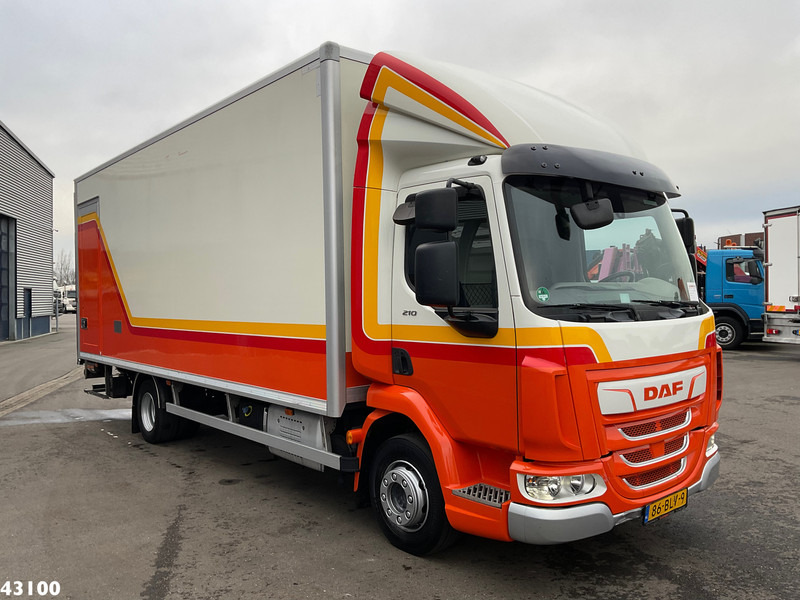 DAF FA LF 210 Euro 6 with DHollandia taillift - Camión caja cerrada: foto 5 DAF FA LF 210 Euro 6 with DHollandia taillift - Camión caja cerrada: foto 5