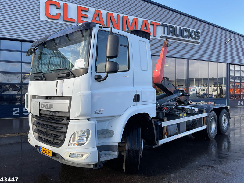 DAF FAN CF 440 Euro 6 20 Ton haakarmsysteem - Camión multibasculante: foto 1 DAF FAN CF 440 Euro 6 20 Ton haakarmsysteem - Camión multibasculante: foto 1
