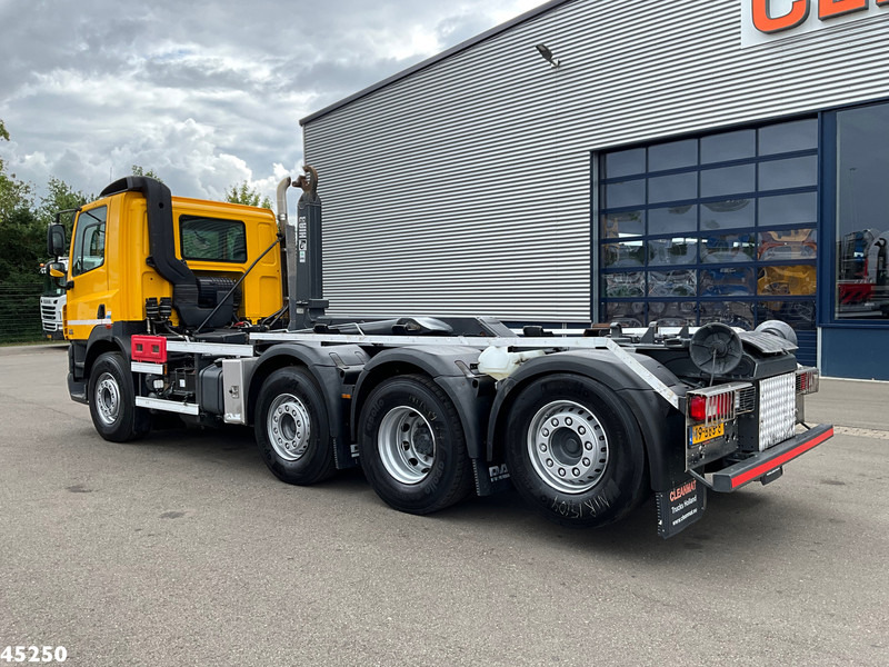 DAF FAQ 85 CF 410 8x2 Hiab 26 Ton haakarmsysteem Just 255.550 km! - Camión multibasculante: foto 2 DAF FAQ 85 CF 410 8x2 Hiab 26 Ton haakarmsysteem Just 255.550 km! - Camión multibasculante: foto 2