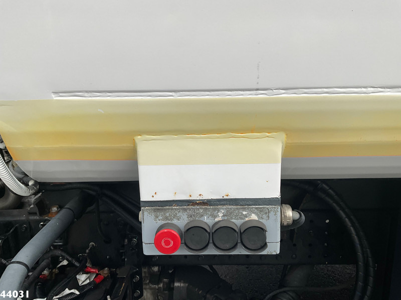 Camión de basura FUSO Canter 7C15 Euro 6 Zoeller 7m³ Just 177.560 km!: foto 8