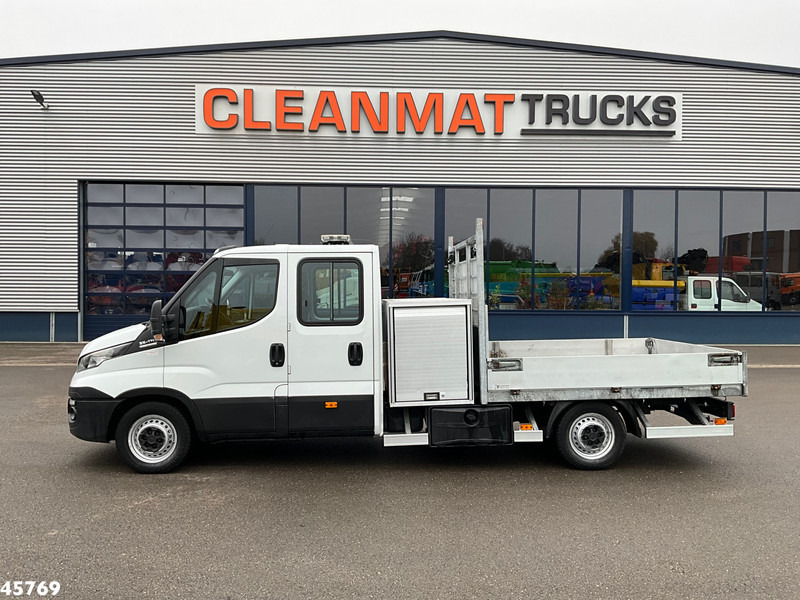 Iveco Daily 35S17D Kipper 7 persoons Just 95.281 km! - Furgoneta basculante: foto 4 Iveco Daily 35S17D Kipper 7 persoons Just 95.281 km! - Furgoneta basculante: foto 4