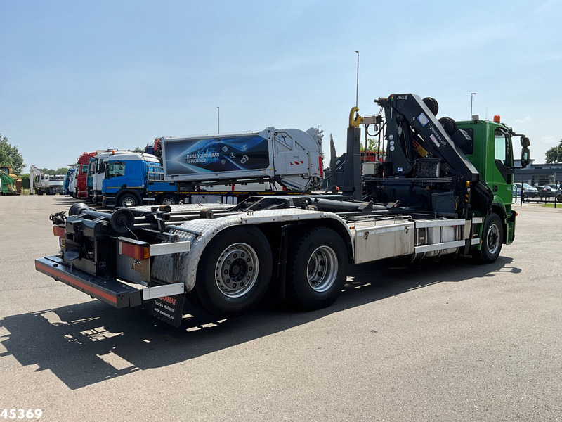 Iveco Stralis AD260S42Y HMF 20 Tonmeter laadkraan - Camión multibasculante, Camión grúa: foto 4 Iveco Stralis AD260S42Y HMF 20 Tonmeter laadkraan - Camión multibasculante, Camión grúa: foto 4