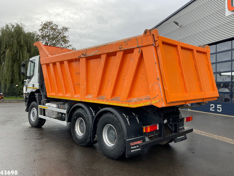 Iveco Trakker AD260TW450 6x6 Euro 6 Manual Full steel Just 25.974 km! - Camión volquete: foto 4 Iveco Trakker AD260TW450 6x6 Euro 6 Manual Full steel Just 25.974 km! - Camión volquete: foto 4