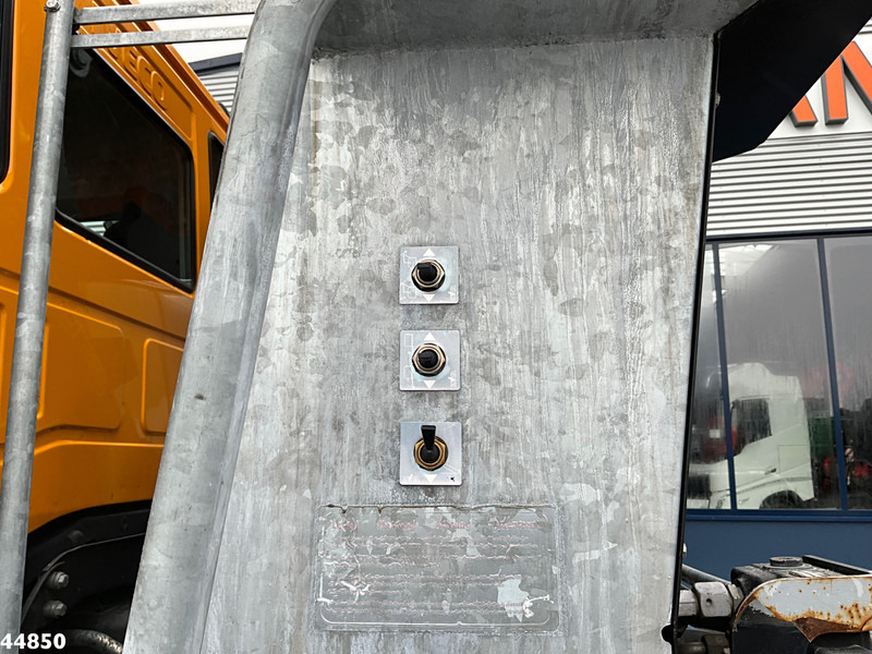 Leasing de Iveco Trakker AD380T41W 8x6 Euro 6 HMF 19 Tonmeter Z-kraan Iveco Trakker AD380T41W 8x6 Euro 6 HMF 19 Tonmeter Z-kraan: foto 12