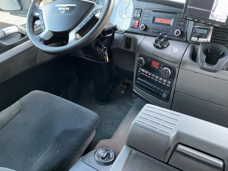 Leasing de MAN TGA 41.440 8x4 Full Steel AJK 26 Ton Haakarmsysteem MAN TGA 41.440 8x4 Full Steel AJK 26 Ton Haakarmsysteem: foto 10
