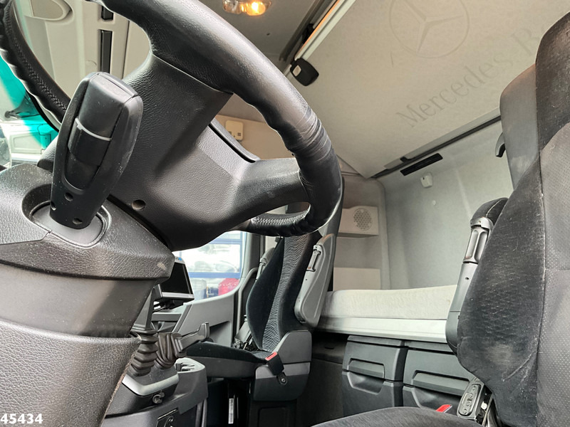Leasing de Mercedes-Benz Arocs 3251 8x4 Euro 6 Retarder HMF 85 Tonmeter laadkraan Fly-Jib Mercedes-Benz Arocs 3251 8x4 Euro 6 Retarder HMF 85 Tonmeter laadkraan Fly-Jib: foto 14